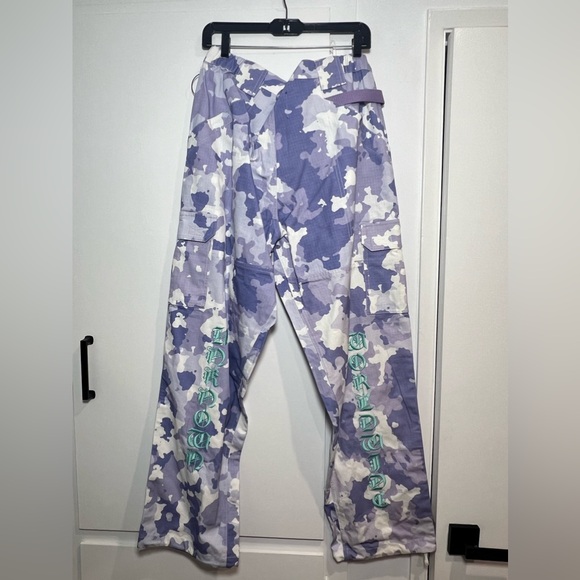 UNKNOWN LONDON / All Over Camo Graphic Cargo Pants - Picture 5 of 7